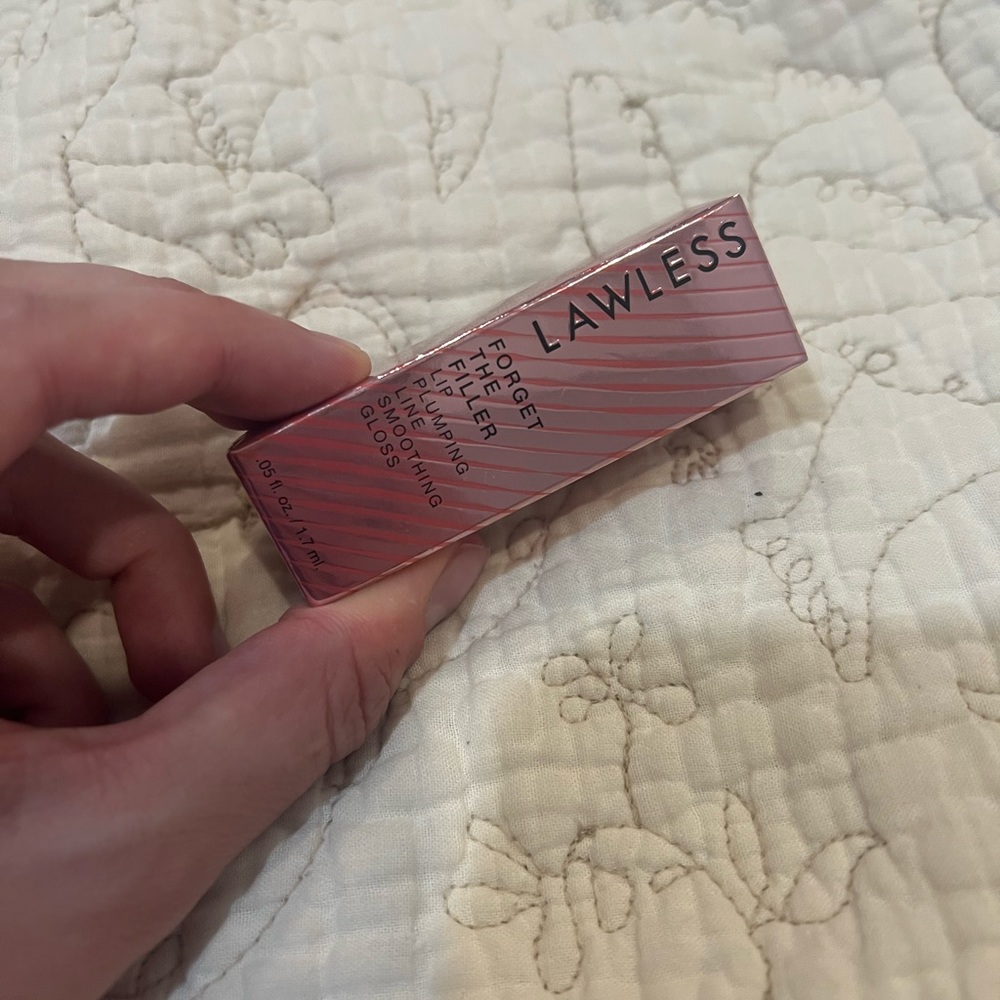 Lawless Forget the Filler gloss